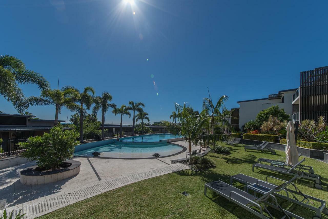 Executive On Whisper Bay - Cannonvale Airlie Beach Esterno foto