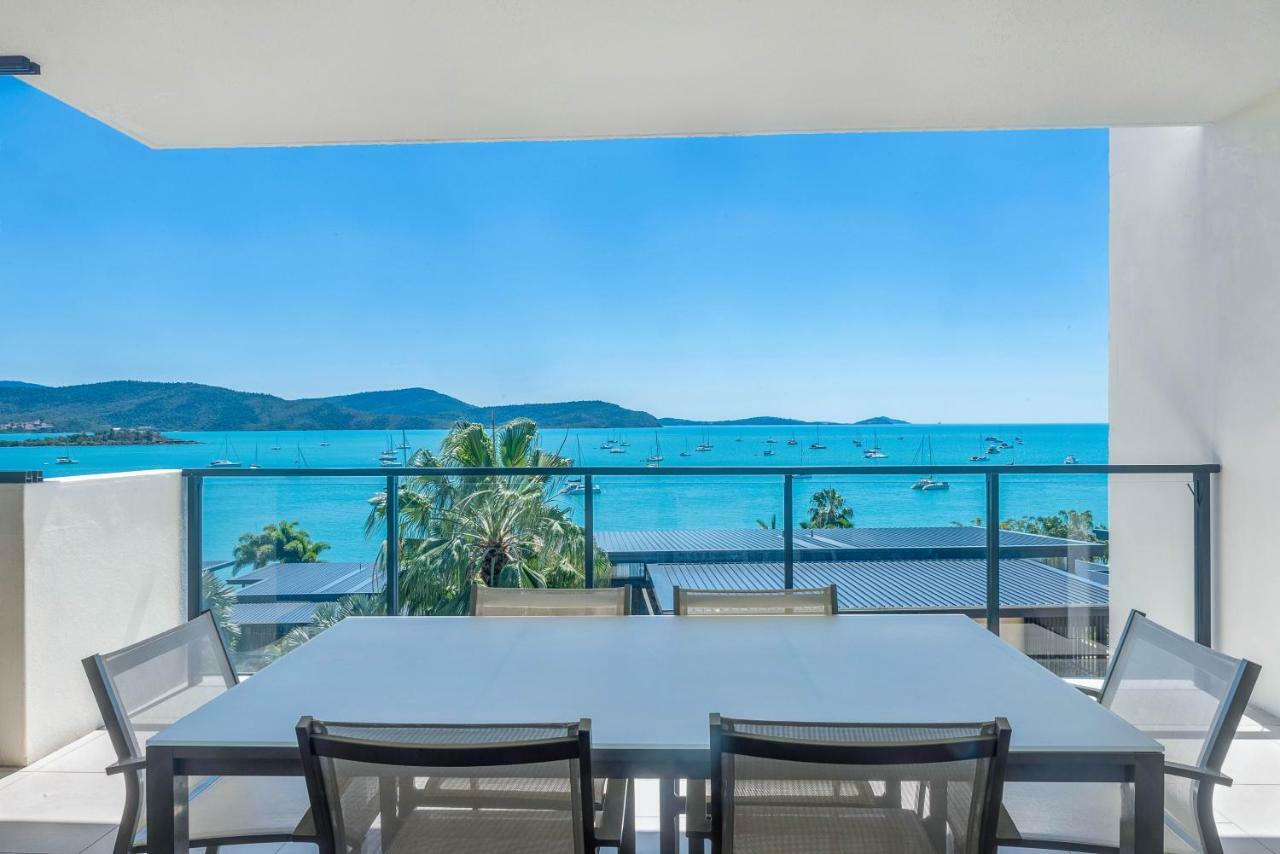 Executive On Whisper Bay - Cannonvale Airlie Beach Esterno foto