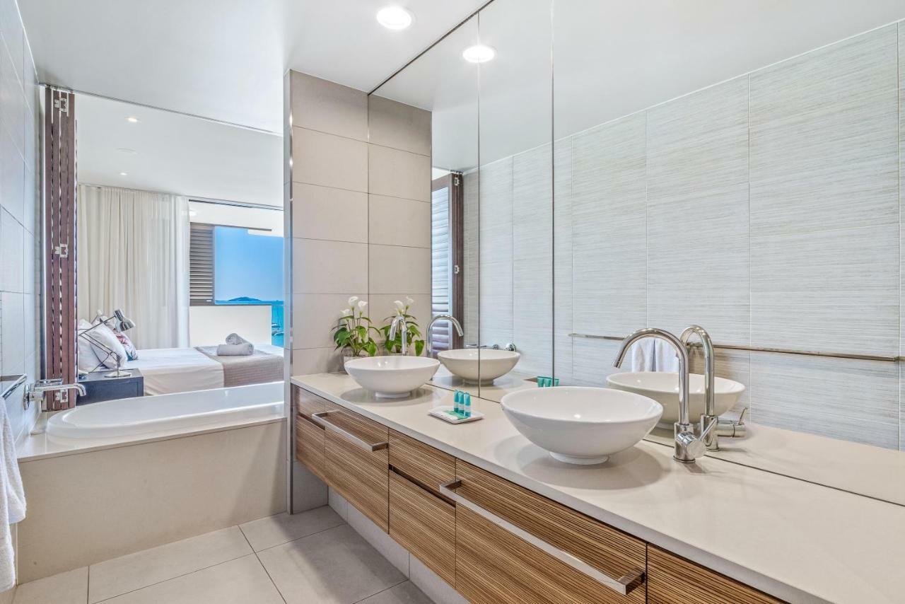 Executive On Whisper Bay - Cannonvale Airlie Beach Esterno foto