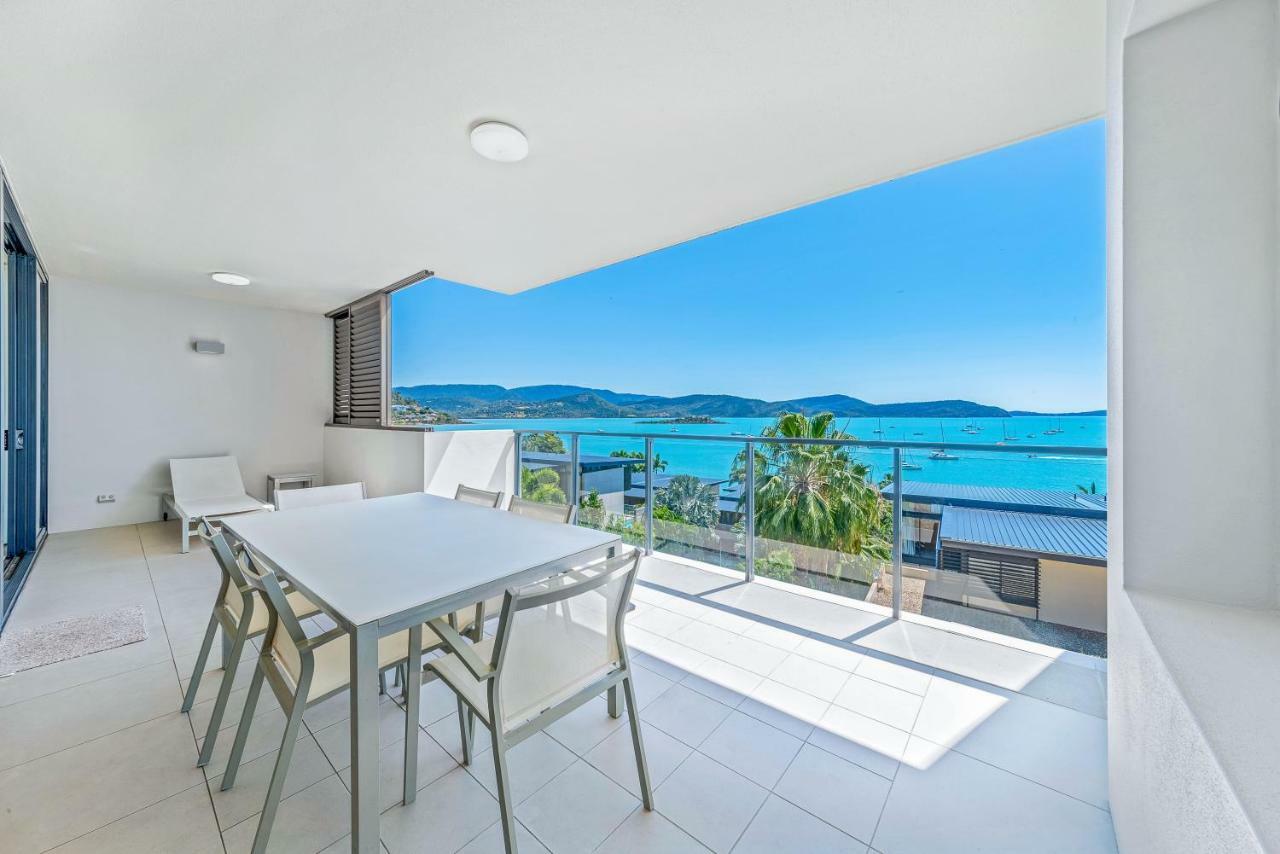 Executive On Whisper Bay - Cannonvale Airlie Beach Esterno foto