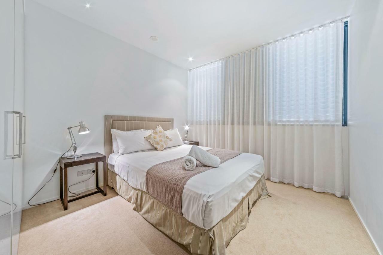 Executive On Whisper Bay - Cannonvale Airlie Beach Esterno foto